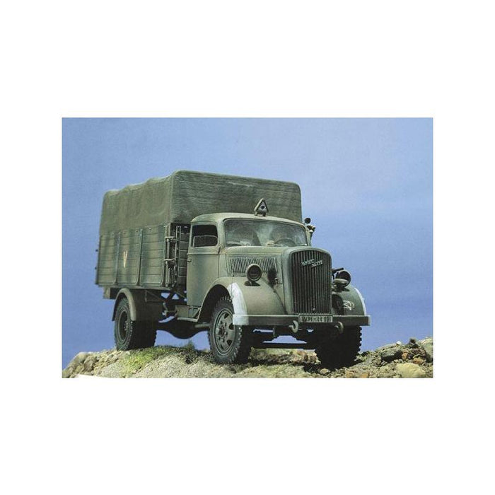 Model Plastikowy Opel Blitz