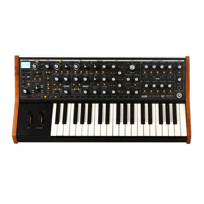 Moog Subsequent 37 - Sintetizador Analógico