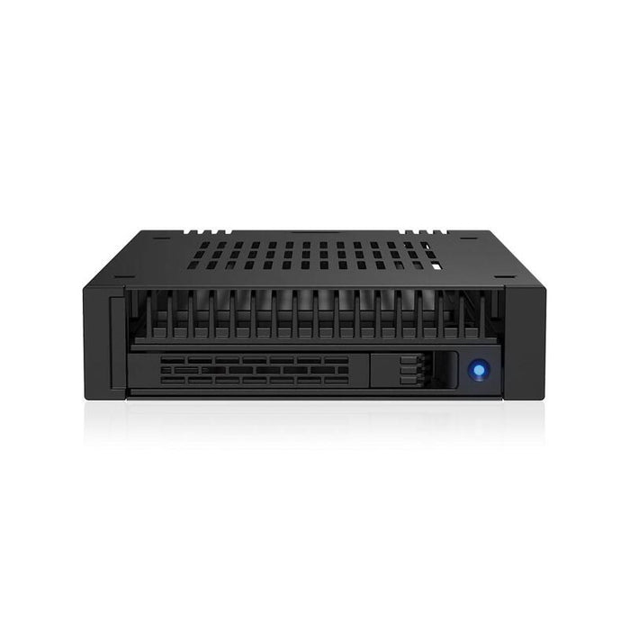 We-Ra. Icydock 1x2.5" Pcie 4.0 Nvme U.2 U.3 To Mcio 1x3.5"